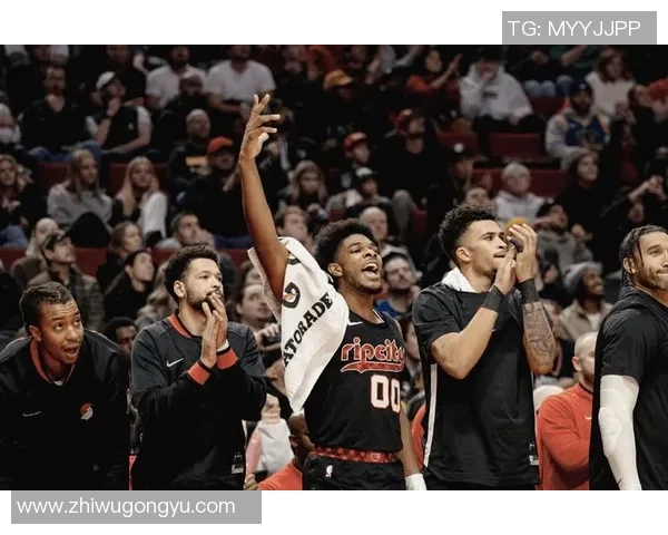 达米安利拉德:从新秀到NBA巨星的辉煌之路与未来展望 达米安利拉德:从新秀到NBA巨星的辉煌之路与未来展望