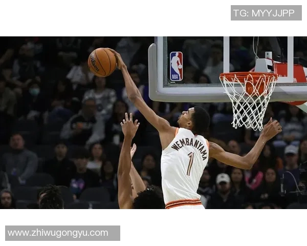 马刺与森林狼激战正酣CCTV全程直播精彩瞬间回顾 马刺与森林狼激战正酣CCTV全程直播精彩瞬间回顾