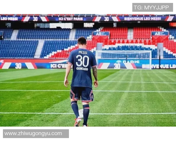 梅西传奇生涯回顾：从巴萨到巴黎的辉煌足迹与未来展望